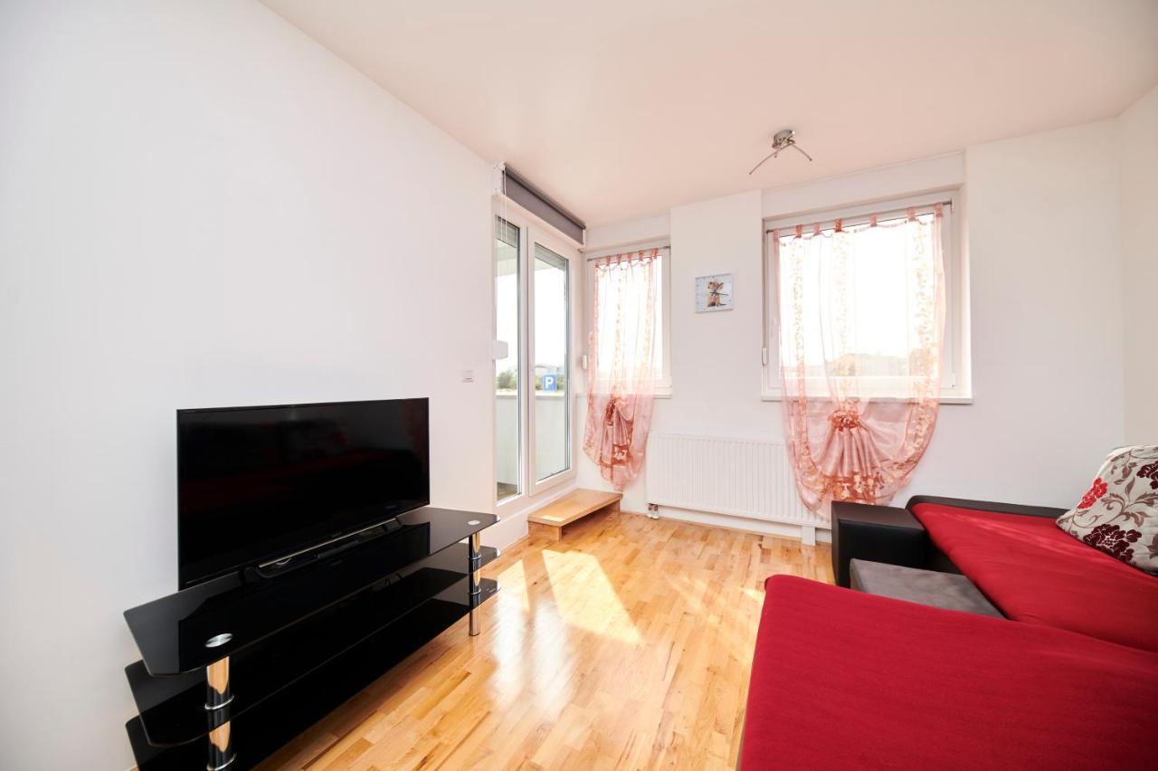 Ferienwohnung De Cero Umag Exterior foto