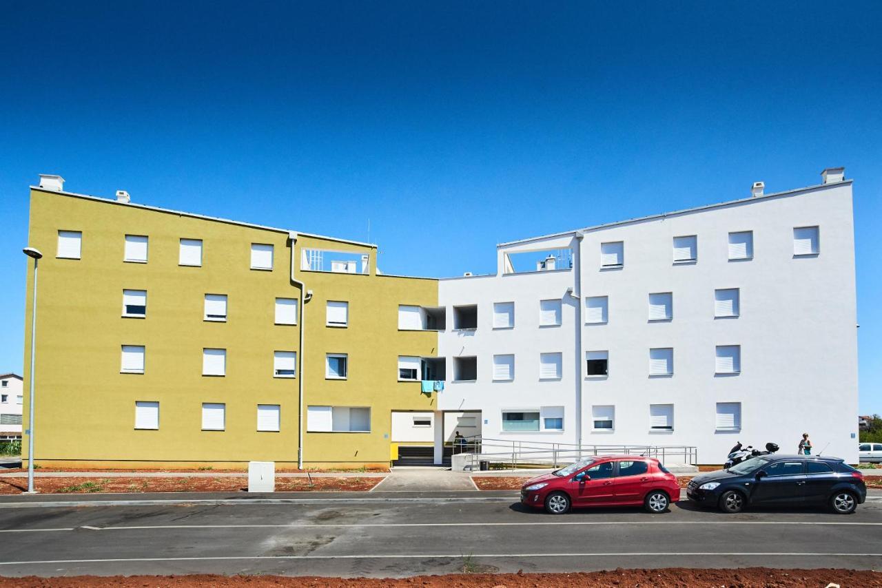 Ferienwohnung De Cero Umag Exterior foto
